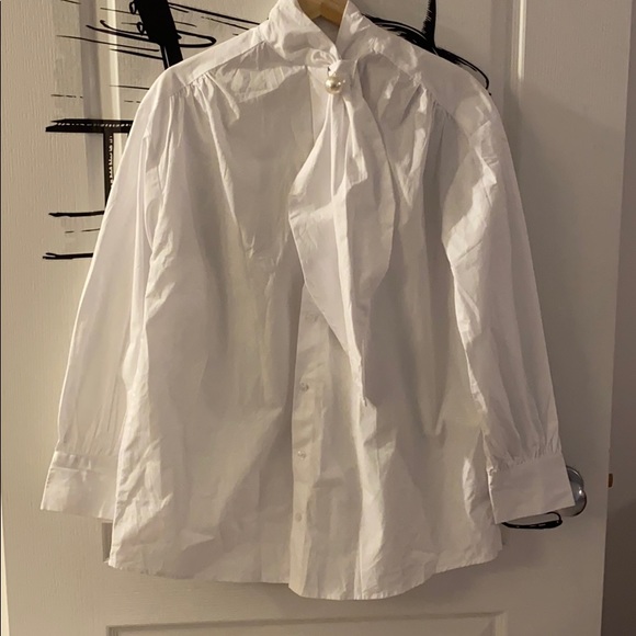 Vintage style shirt with pearl - Picture 2 of 2